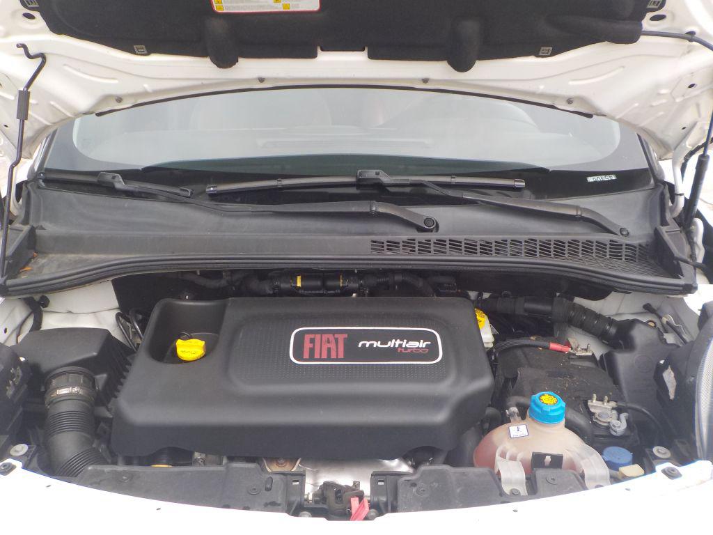 2014 FIAT 500L Trekking - Photo 14