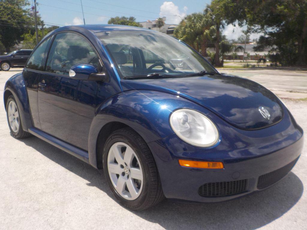 2007 Volkswagen New Beetle  2d Coupe